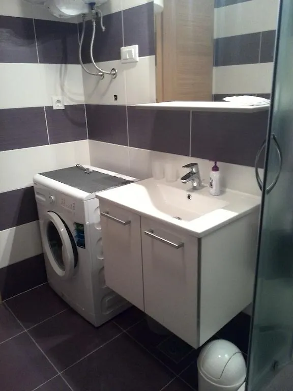 Apartment Prestige With Free Parking Σπλιτ 0*,